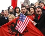 Μετά την απόσχιση του Κοσσόβου οι Αλβανοί εθνικιστές ονειρεύονται νέα κέρδη με ξένες πλάτες